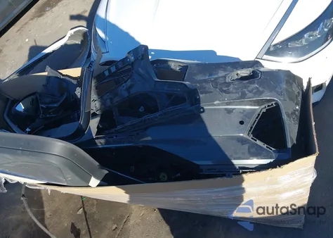 2019 Audi E-Tron Premium Plus z USA, uszkodzony, nr VIN WA1LAAGE8KB010374